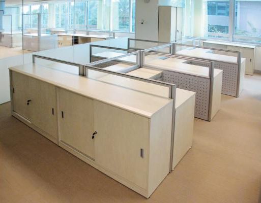 Cabinet 001