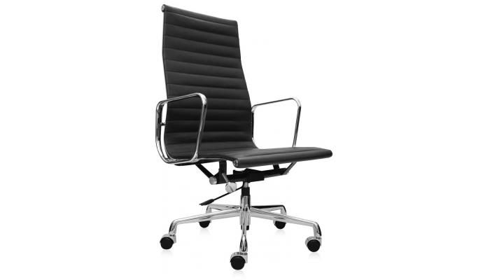 Chair 002